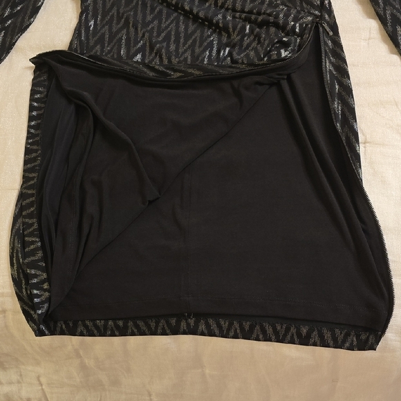 Cache Black and Silver Chevron Long Sleeve Dress - Picture 15 of 16